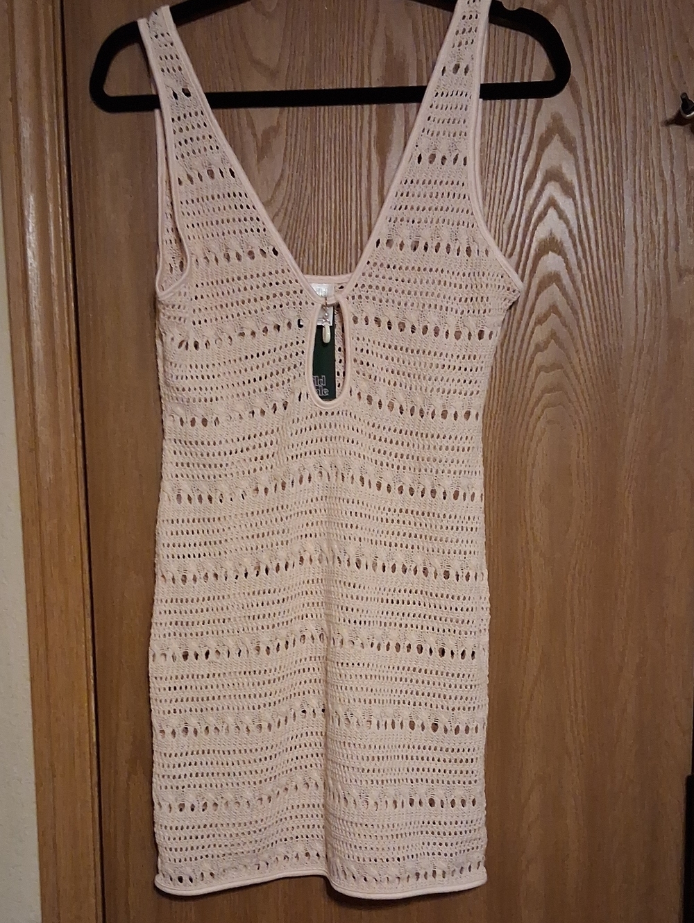 BNWT Cream Wild fable Crochet V-Neck Sleeveless Bathing Suit Coverup Size Medium